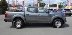 2025 Nissan
Navara SL
