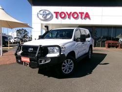 2015 TOYOTA
LANDCRUISER GX (4x4)