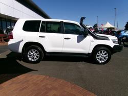 2015 TOYOTA LANDCRUISER GX (4x4)