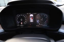 2021 Volvo XC40 T4 Momentum