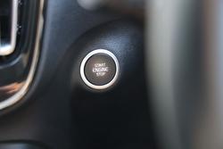 2021 Volvo XC40 T4 Momentum