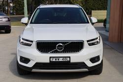 2021 Volvo XC40 T4 Momentum