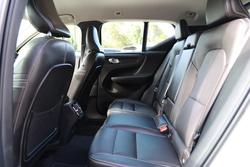 2021 Volvo XC40 T4 Momentum