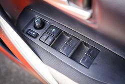 2025 Toyota COROLLA SX