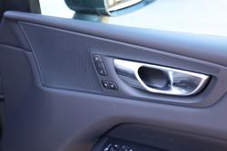 2026 Volvo XC60 Plus B5 Bright