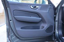 2026 Volvo XC60 Plus B5 Bright
