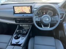 2025 Nissan X-TRAIL ST-L e-POWER