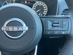 2025 Nissan X-TRAIL ST-L e-POWER