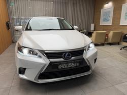 2014 Lexus CT 200h. HYBRID CT200h Luxury 1.8L Hybrid CVT Hatch