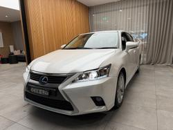2014 Lexus CT 200h. HYBRID CT200h Luxury 1.8L Hybrid CVT Hatch