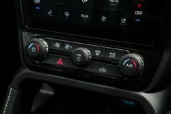 2023 Ford Everest Platinum