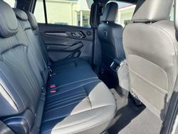 2026 ISUZU MU-X LS-T