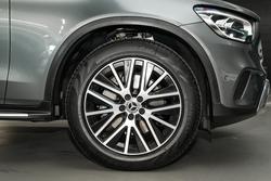 2019 Mercedes-Benz
GLC-Class GLC200