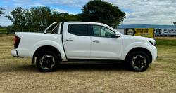 2025 NISSAN NP300 NAVARA ST-X