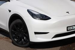 2025 Tesla Model Y Rear-Wheel Drive