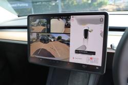 2025 Tesla Model Y Rear-Wheel Drive