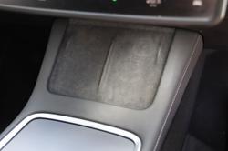 2025 Tesla Model Y Rear-Wheel Drive