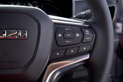 2025 Isuzu D-MAX LS-U