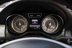 2016 MERCEDES-BENZ
GLA 180
