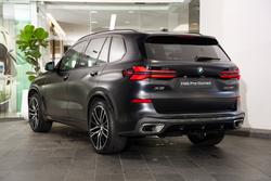 2025 BMW X5 xDrive30d M Sport G05 LCI 4X4 Constant Carbon Black Metallic