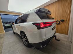 2023 Lexus LX600 Base 3.5L Turbo Automatic Wagon