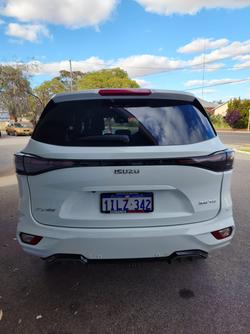 2025 Isuzu MU-X LS-T MY25 White