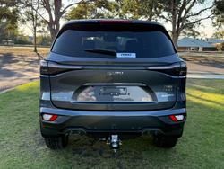 2025 Isuzu MU-X LS-T