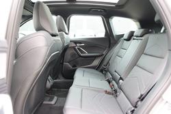 2025 BMW 1 20 M SPORT