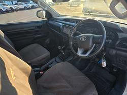2017 Toyota Hilux Workmate White