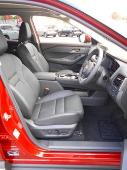 2025 Nissan X-TRAIL Ti