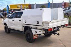 2019 Toyota
Hilux SR