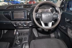 2019 Toyota
Hilux SR