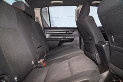 2019 Toyota
Hilux SR