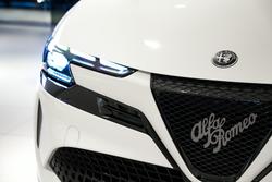 2025 Alfa Romeo Junior Ibrida