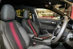 2025 Alfa Romeo Junior Ibrida