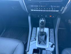2021 Isuzu MU-X Moonstone White PE
