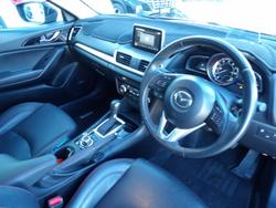 2016 Mazda 3 SP25 GT