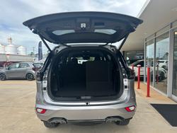 2025 Isuzu MU-X MY25.5 Isuzu MU-X 4X4 LST 3.0 L Automatic (UJOR506D)