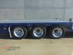 2016 Krueger 22 Pallet Double Dropdeck Road Train Lead