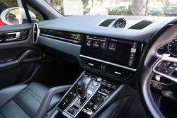 2019 Porsche Cayenne E-Hybrid