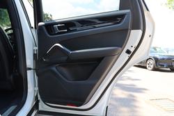 2019 Porsche Cayenne E-Hybrid