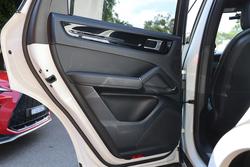 2019 Porsche Cayenne E-Hybrid