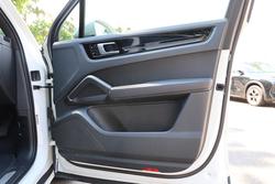 2019 Porsche Cayenne E-Hybrid