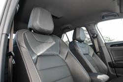 2025 Volkswagen T-Roc 140TSI R-Line