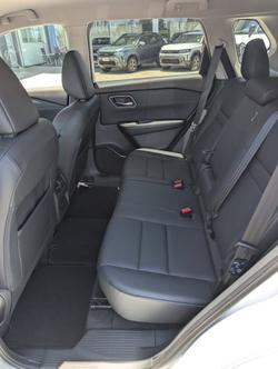 2024 Nissan X-TRAIL ST-L