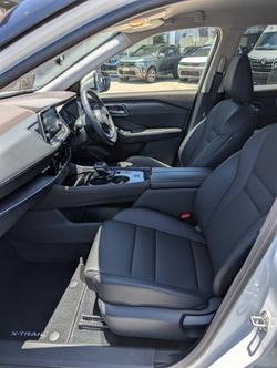 2024 Nissan X-TRAIL ST-L