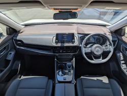 2024 Nissan X-TRAIL ST-L