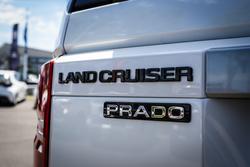 2025 Toyota PRADO GXL