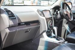 2020 ISUZU MU-X LS-T (4x4)