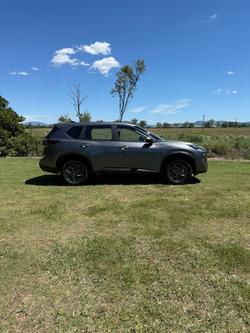 2026 NISSAN XTRAIL ST